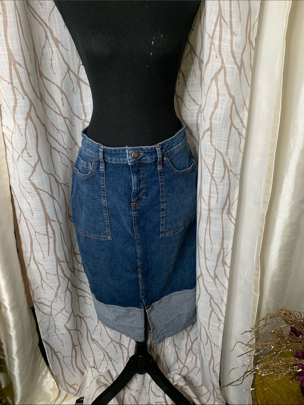Simply Vera Classic Two-Tone Denim Skirt - Blue